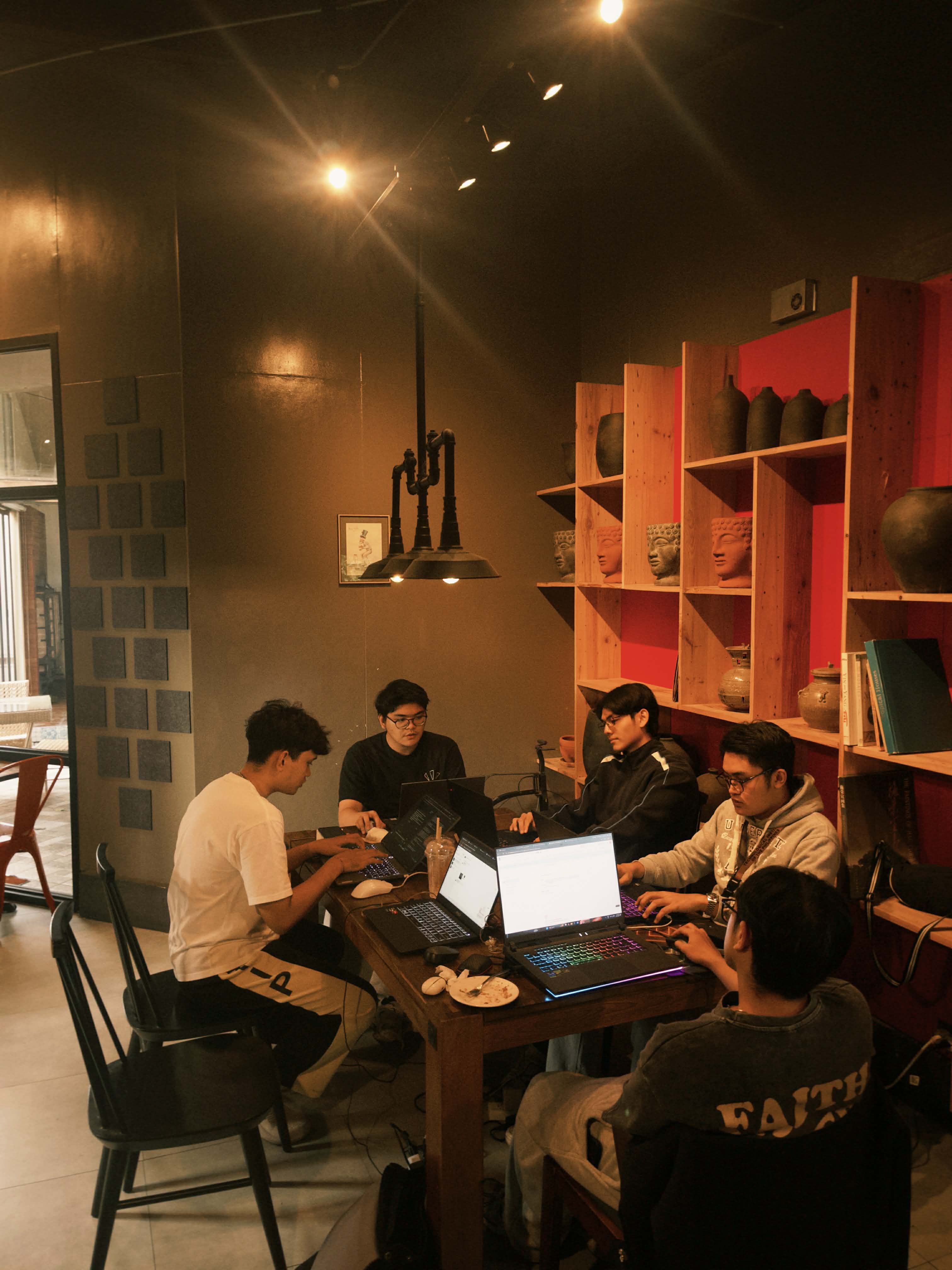 The team building Scentinel